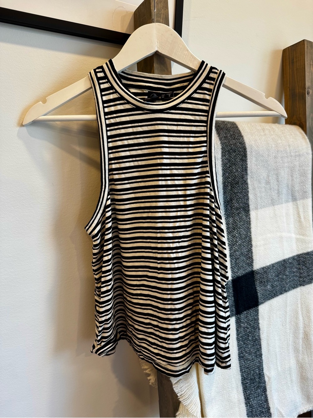 Volcom Striped Black and White Sleeveless Tank Top